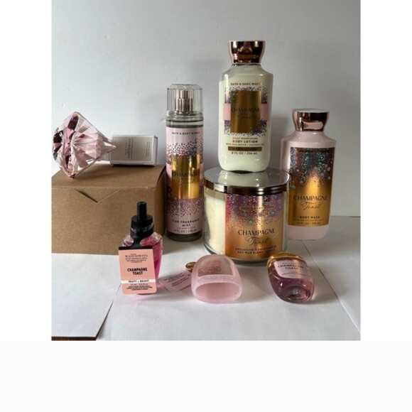 Champagne Toast Collection With Tote - Picture 2 of 4